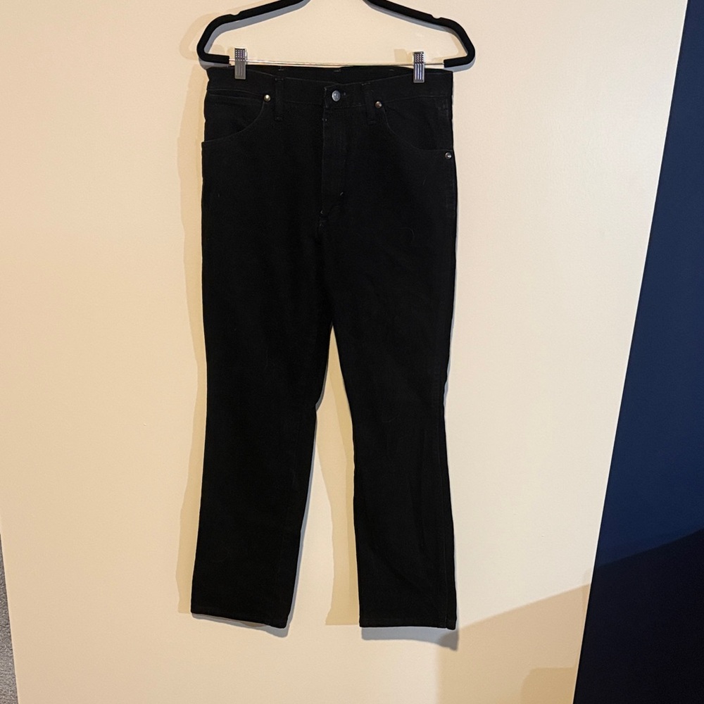 Wrangler Black Boot Cut Jean w/ Silver Detail 33x30